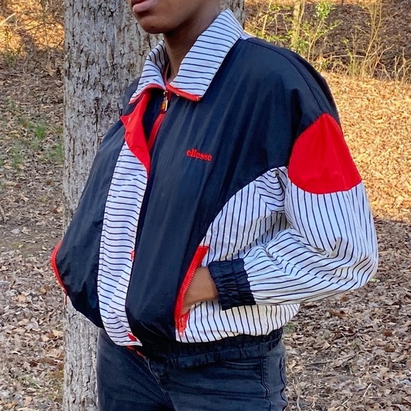 VINTAGE ELLESSE 80's Windbreaker Jacket - Picture 2 of 15